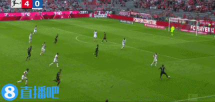 歷史首人！萊萬連續13個德甲主場完成破門