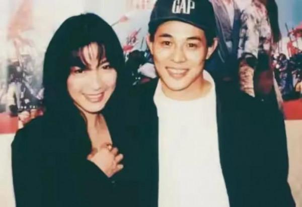 梅豔芳被掌摑，李連杰經紀人被槍殺，為何卻沒人敢惹張敏？