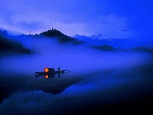 天涯一樣滄桑客,只是傷心各不同 天涯一樣滄桑客,只是傷心各不同