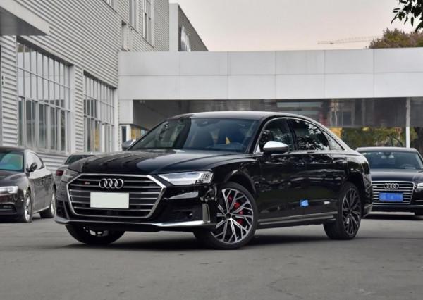 看這車顏值不足100萬,但卻是奧迪家族的頂級旗艦S8 看這車顏值不足100萬,但卻是奧迪家族的頂級旗艦S8