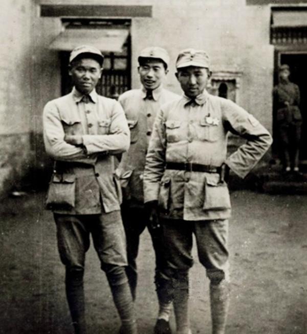 1983年鐵道兵被撤銷，司令員和政委都是開國上將，他們去哪裡了？