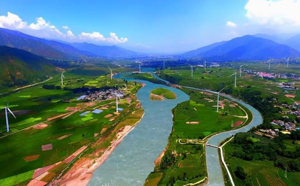 雲南昆明一個縣，年平均氣溫僅16度，遊客晚上冷得“打哆嗦”