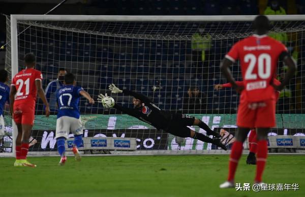 南美足球神劇本!10分鐘3個點球全射失 竟然還贏了 南美足球神劇本!10分鐘3個點球全射失 竟然還贏了