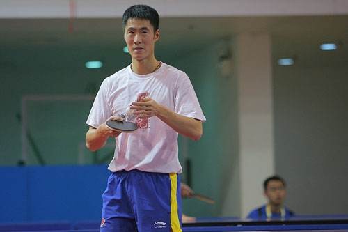 乒乓國手王勵勤：開始鍾情娛樂圈女子，後來與圈外人結婚生活幸福