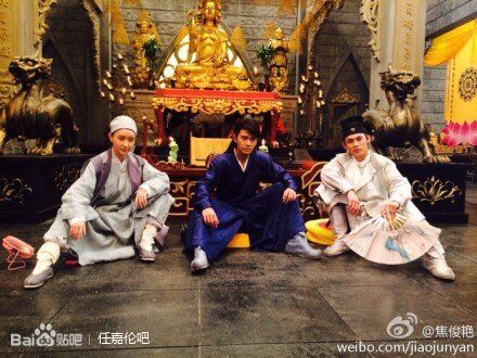 任嘉倫早年和闞清子及老婆聶歡合作的神劇，真的很好看