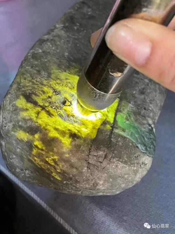 緬甸翡翠”談一談南齊場區 或許對你有幫助？