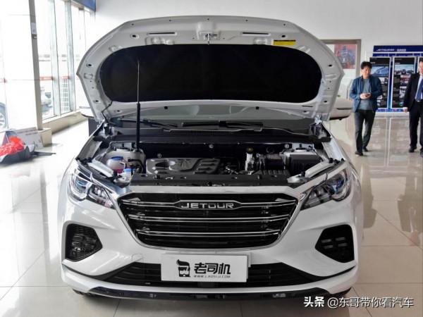 空間大適合家用，油耗低，國產實用中型SUV，實拍捷途X70