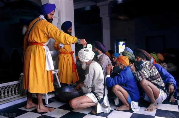 印度移民富豪在英國10年前被謀害，兇手竟然是19歲女醫學生