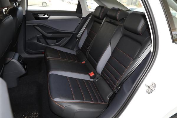 大眾終於豁出去了，空間大價格也親民，月銷量超2萬臺，實拍速騰