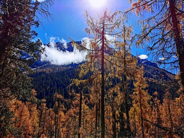 翻山越嶺而來，只為走進徒步天堂，小金瑪嘉溝