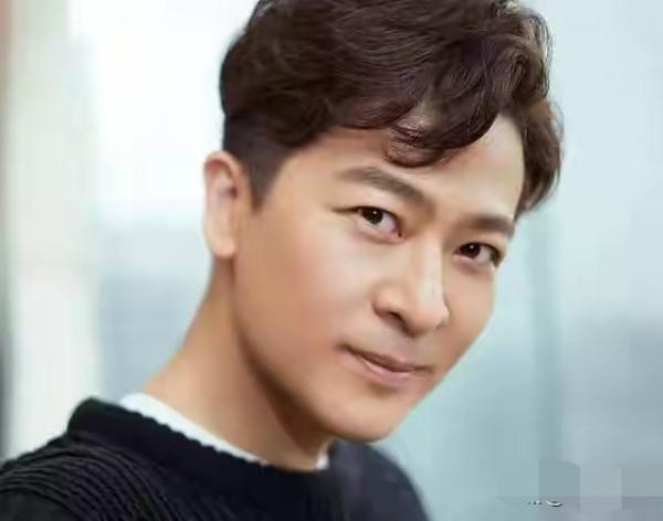 18位山東籍男星，個個濃眉大眼，英氣逼人，靳東、柳雲龍榜上有名