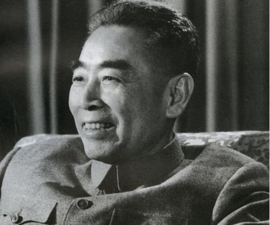 周恩來逝世後，鄧穎超收到一封神秘來信，8年後才見到寫信之人