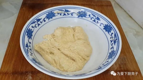 早餐餅這樣做才香,鍋裡一炸,個個鬆軟不吸油,我家一週吃五次 早餐餅這樣做才香,鍋裡一炸,個個鬆軟不吸油,我家一週吃五次