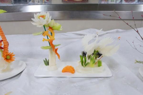 太讚了吧！又“美”又“香”的期末考試你見過沒？