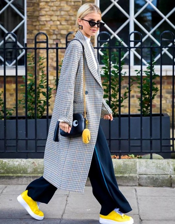 為何會上身不胖下身胖,這種身材的中年女人,有哪些正確穿法? 為何會上身不胖下身胖,這種身材的中年女人,有哪些正確穿法?