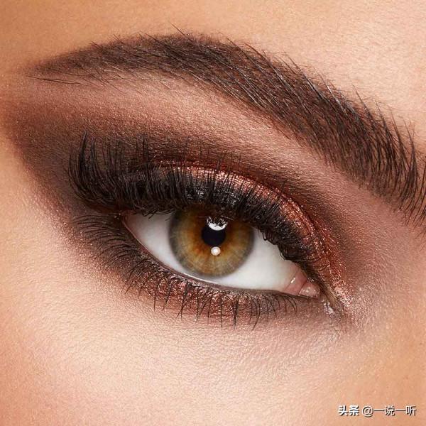 聖誕節和新年，我們會待在家裡，但我們會很時髦