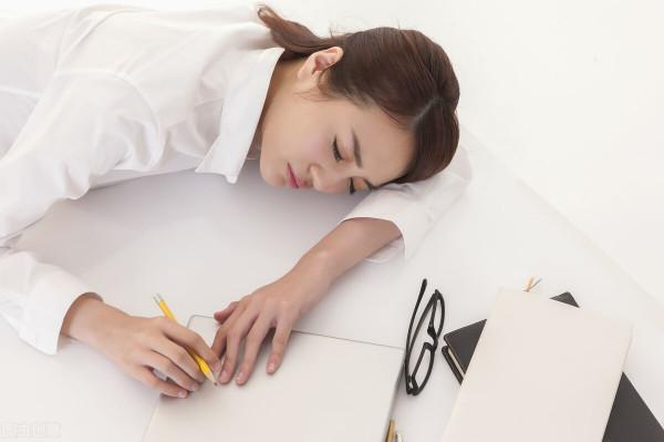 頭懵口乾、眼睛幹癢、情緒不暢？小心肝火亢盛！春季養肝五步走