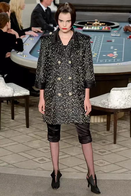 以新視角，解讀香奈兒Chanel2015/16秋冬服裝系列