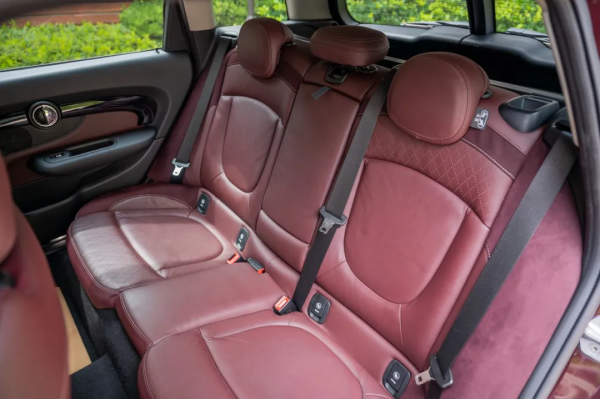 極致的英紳範兒,高配MINI,能把玩,能家用——Clubman Cooper 極致的英紳範兒,高配MINI,能把玩,能家用——Clubman Cooper