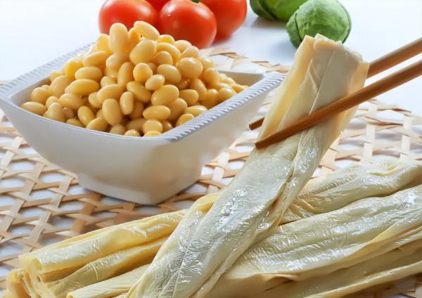 身體缺什麼維生素會長白髮？白頭髮能拔掉嗎？看完漲知識了