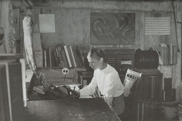 有一座《小房子》，面朝大海，春暖花開