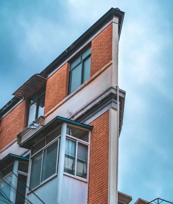 上海“豬籠城寨”一改造,居然美得像城市民宿,網紅蜂擁去打卡… 上海“豬籠城寨”一改造,居然美得像城市民宿,網紅蜂擁去打卡…