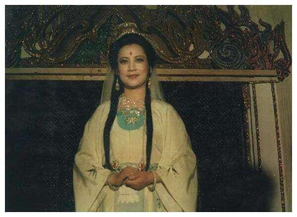 演活了中國神話人物的五位明星，他們演得太好了，像是真的一樣