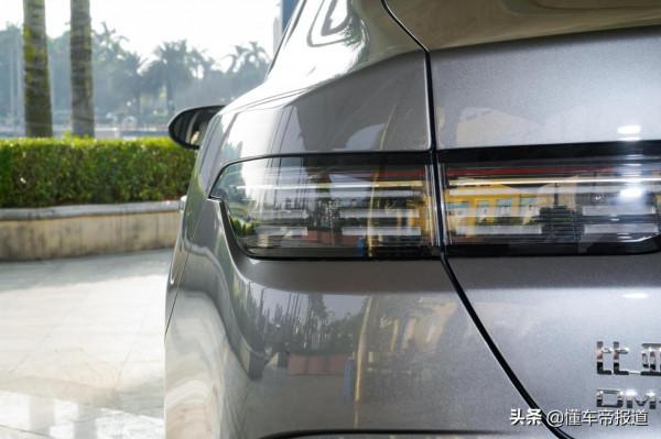 新車｜全新設計，用顏色呈現年輕化，比亞迪驅逐艦05內飾釋出