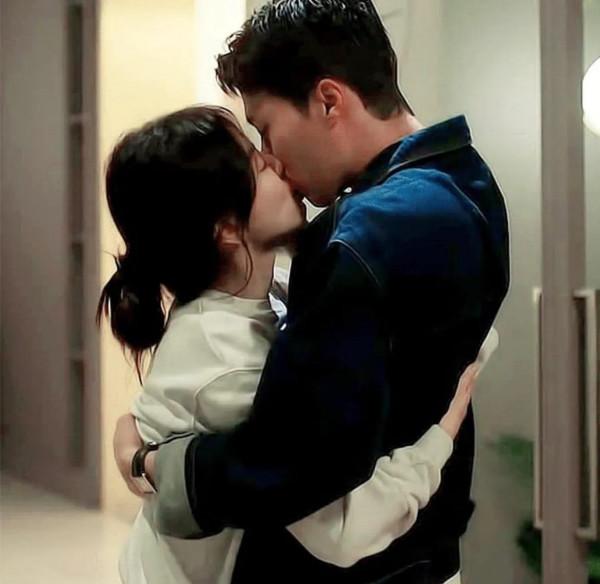 2021年韓劇最後的瘋狂,一波大劇來襲,你更愛哪一部? 2021年韓劇最後的瘋狂,一波大劇來襲,你更愛哪一部?