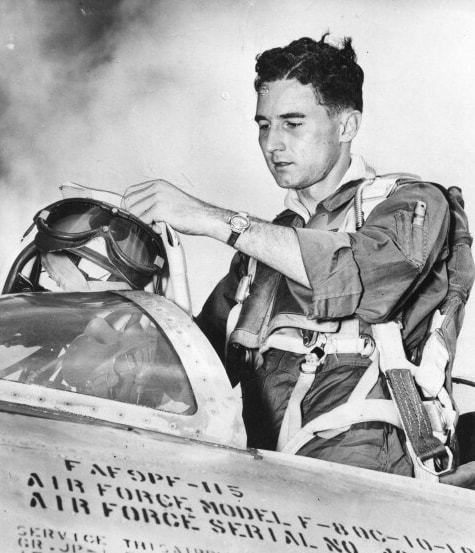 1953年蘇聯運輸機被美國擊落，兩天後蘇聯就將美國B-50轟炸機擊落