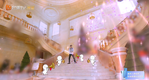 抽空氣還能吐煙?《八角亭迷霧》把演員手裡的煙P掉了… 抽空氣還能吐煙?《八角亭迷霧》把演員手裡的煙P掉了…