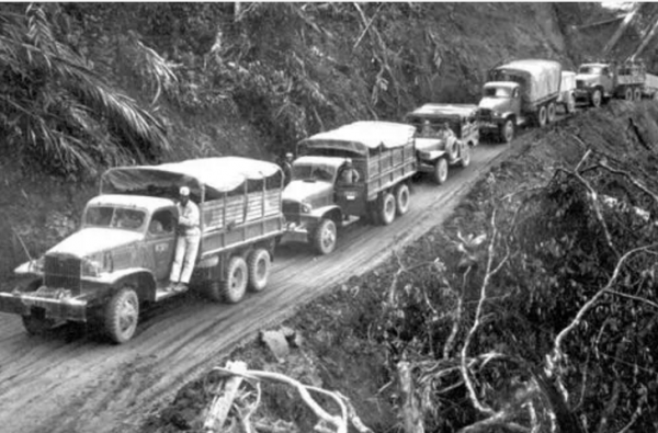 2017年雲南村民上山採藥，在汽油桶裡發現軍人遺骸，平均年齡20歲