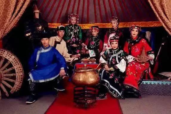 去大西北旅遊與少數民族喝酒真那麼可怕嗎?我告訴你真相 去大西北旅遊與少數民族喝酒真那麼可怕嗎?我告訴你真相