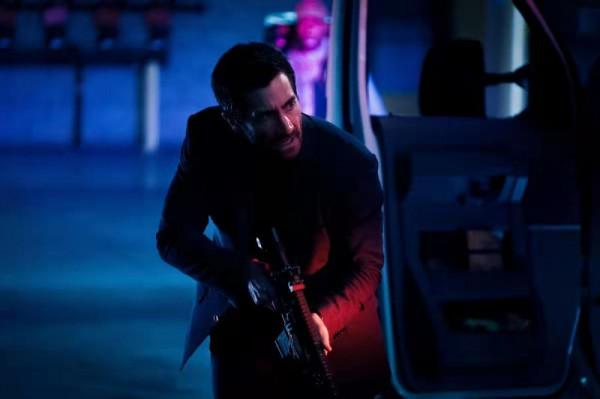 “爆炸貝”新片來襲《亡命救護車》首曝中文預告