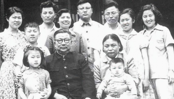 特工之王死因竟撲朔迷離，美國是罪魁禍首？兒子李倫出面回應