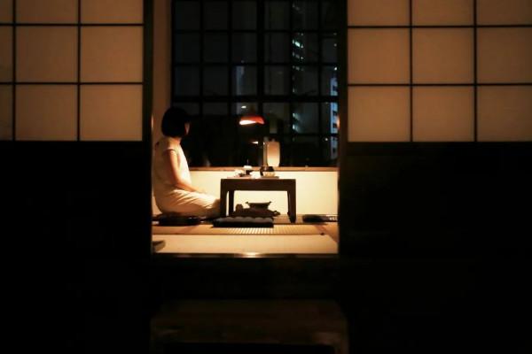 10萬爆改80平老房子，他們在鬧市過上了世外桃源的生活