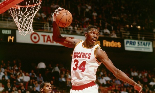 翻遍NBA歷史,只有3人算是“單核奪冠”,喬丹詹皇均無緣 翻遍NBA歷史,只有3人算是“單核奪冠”,喬丹詹皇均無緣