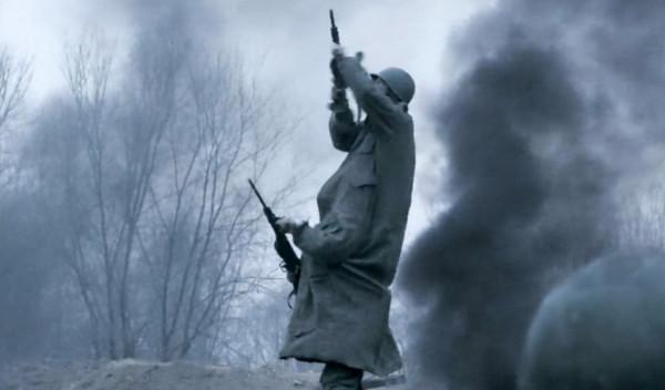 為啥不能朝天90度開槍?當年的伊拉克得到血的教訓,讓人後怕 為啥不能朝天90度開槍?當年的伊拉克得到血的教訓,讓人後怕