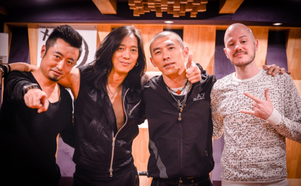 “人魚公主”鍾麗緹:為何怒甩著名音樂人,嫁小12歲的山東男人? “人魚公主”鍾麗緹:為何怒甩著名音樂人,嫁小12歲的山東男人?