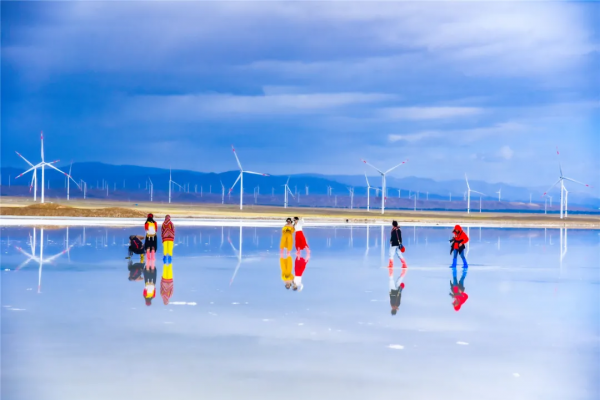 青海茶卡鹽湖 | 站在“世界屋脊”看水天一色