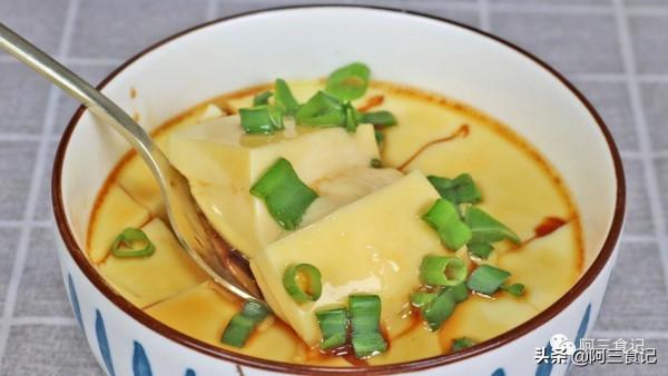 蒸雞蛋時,加熱水還是冷水,很多人不知道,這樣做滑嫩爽口無蜂窩 蒸雞蛋時,加熱水還是冷水,很多人不知道,這樣做滑嫩爽口無蜂窩