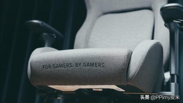 肥宅電競快樂桌，我為桌面添置了哪些數碼好物？