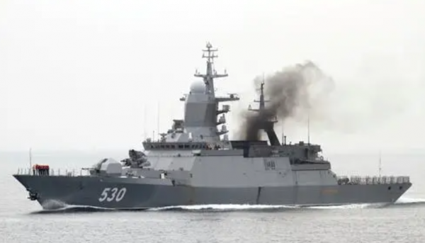 30艘軍艦擋不住2架B1？俄海軍與美轟炸機的較量，俄上將：不怕嚇