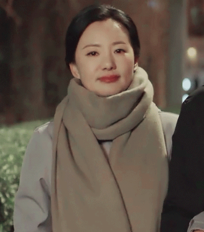 年輕時顯老,年紀大了卻越看越美,這5位女星,贏在了人生下半場 年輕時顯老,年紀大了卻越看越美,這5位女星,贏在了人生下半場