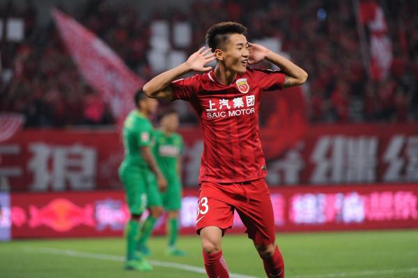 韋世豪與南野拓實亞青賽到世預賽8年比較，是中日足球差距的縮影