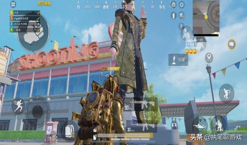 和平精英：玩家穿上12000的&OpenCurlyDoubleQuote;金風衣&rdquo;擺Pose，高估了它的能力