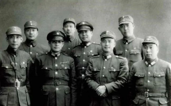 解放軍一貫優待俘虜，但這三位國民黨高階將領被俘後，卻被槍斃