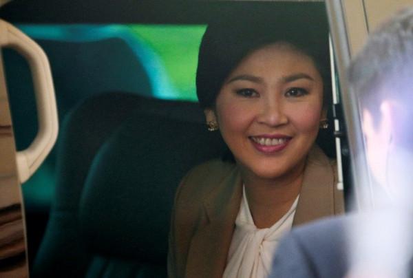 英拉30年魅力不倒：曾讓奧巴馬移不開眼，深情對視，普京忘了握手