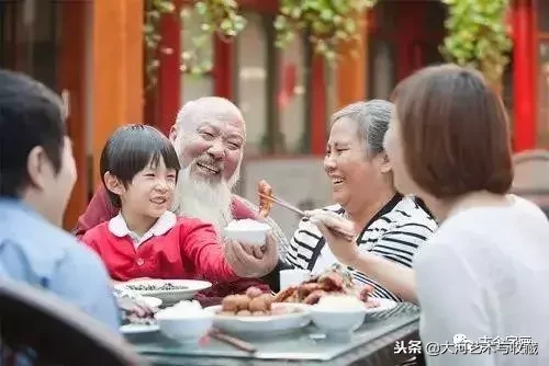 過年回家，盡&OpenCurlyDoubleQuote;五孝&rdquo;得福，做&OpenCurlyDoubleQuote;十事&rdquo;感恩！