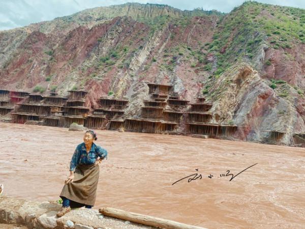世界上唯一的“千年古鹽田”，就在西藏昌都，已是國家4A旅遊景區